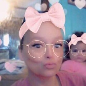 Meet your Posher, Carmen